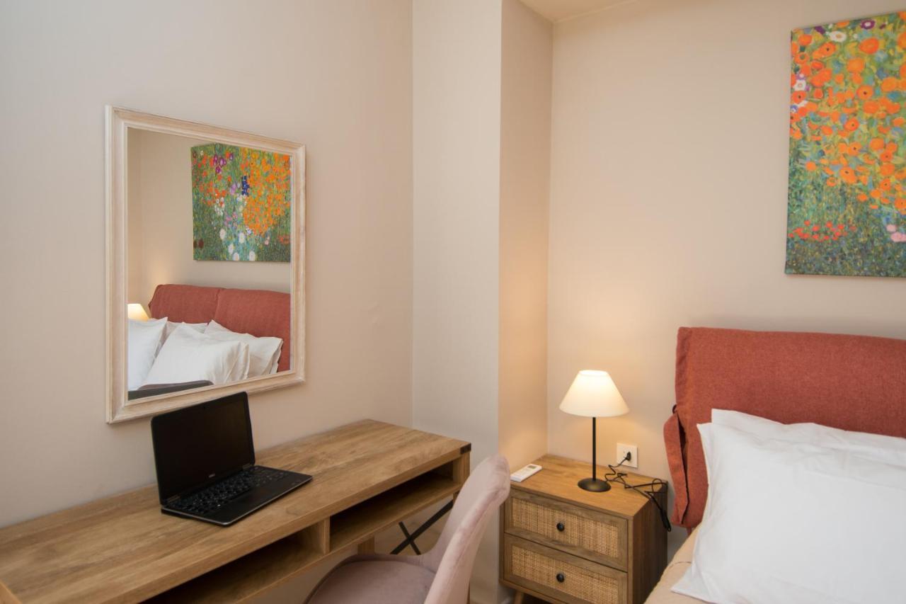 Akrotiri Sea View Suites Eksteriør bilde