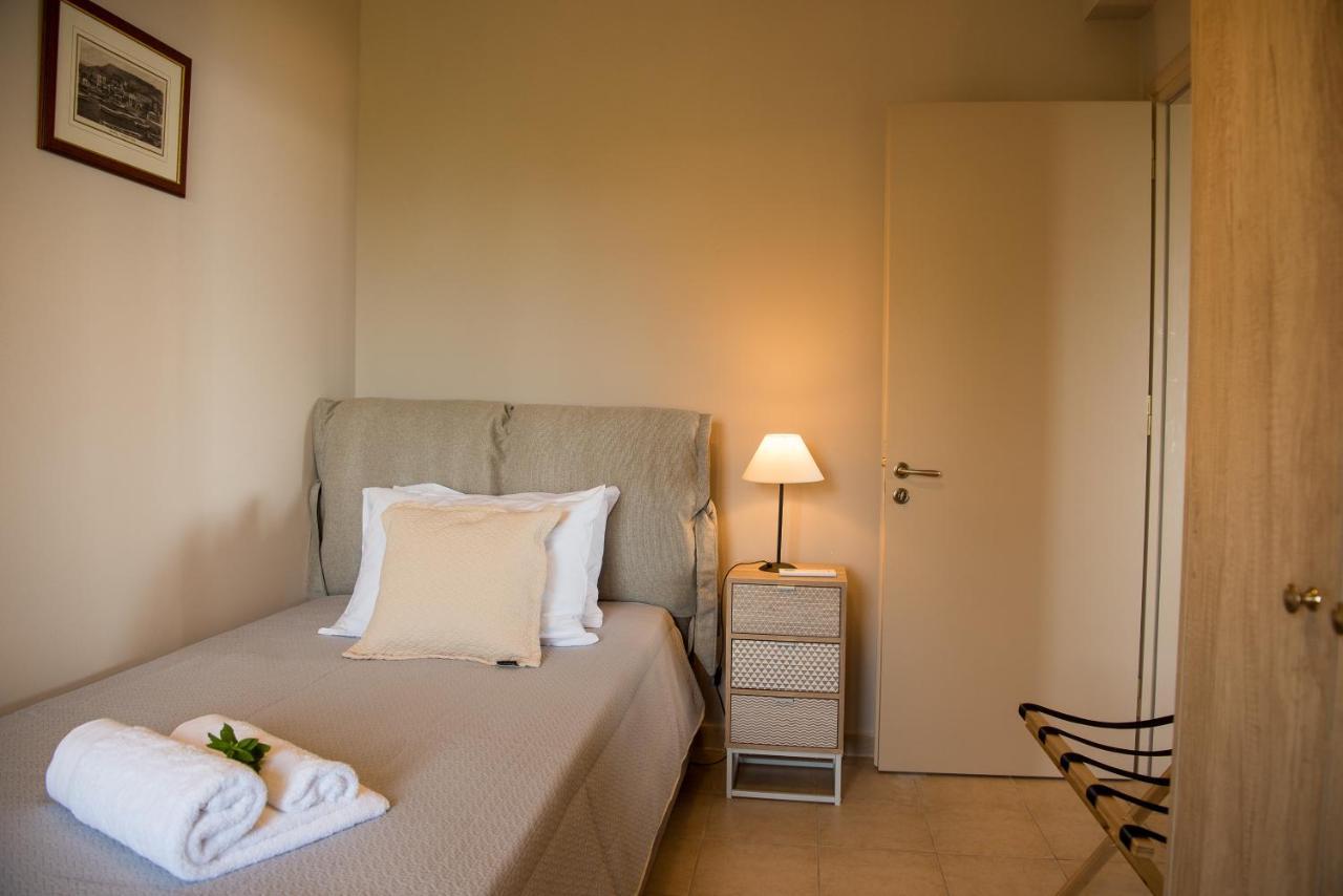 Akrotiri Sea View Suites Eksteriør bilde